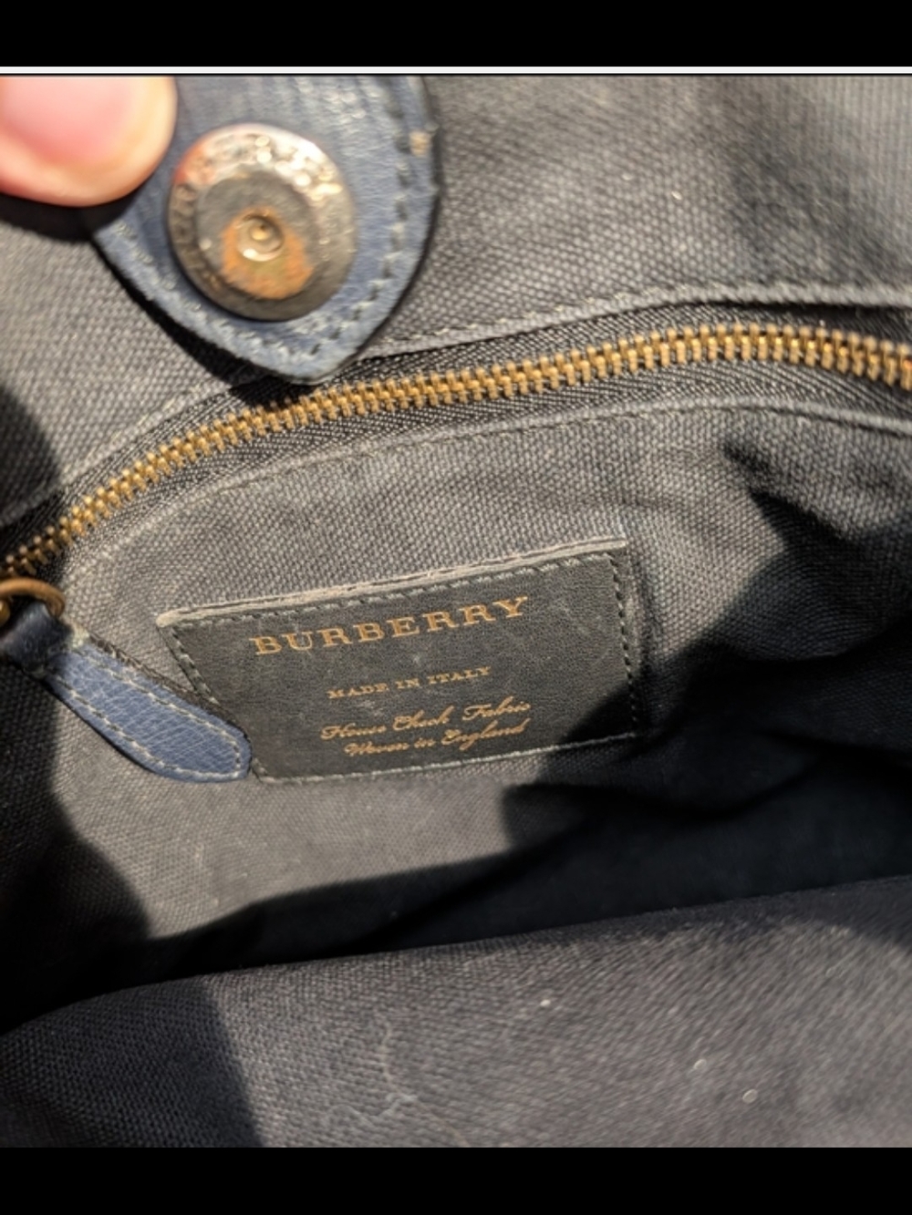 Burberry Med Banner House Check Satchel W COA - Picture 14 of 15